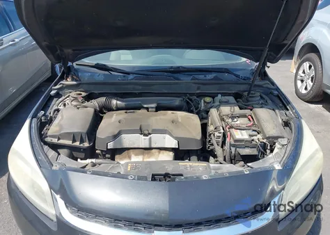 2015 Chevrolet Malibu Ls z USA, uszkodzony, nr VIN 1G11B5SL0FF226167